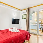 Unique 1-2 Apartmanhotel 3*