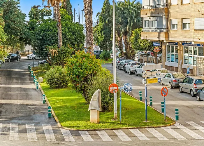 Unique 1-2 מלון דירות טורבייחה